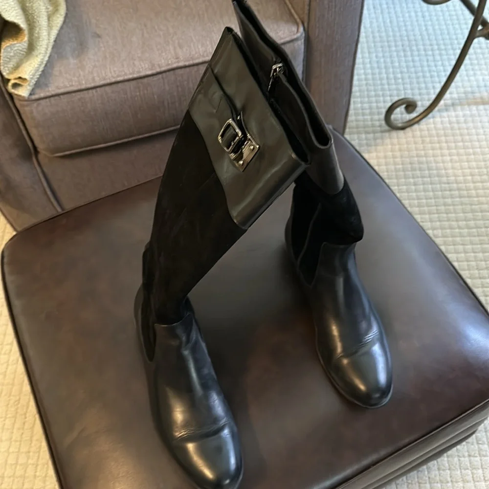 Aquatalia Italian leather and suede boots rarely worn - Picture 2 of 7